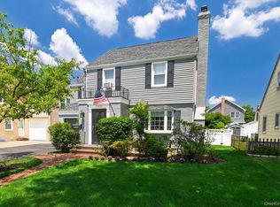 41 Hart Street, Lynbrook, NY 11563