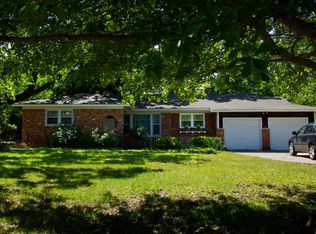 1720 Jenson Rd, Fort Worth, TX 76112