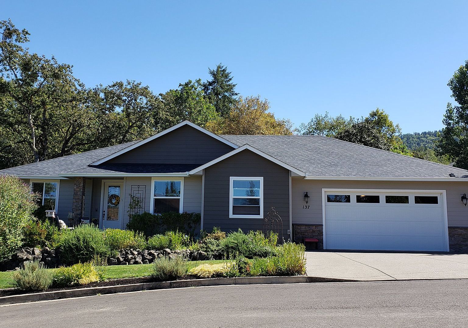 137 Jacks Ct, Winchester, OR 97495 Zillow