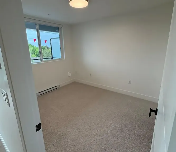 20769 Fraser Hwy #7 — Photo 3