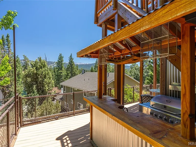 1165 Green Mountain Dr — Photo 42