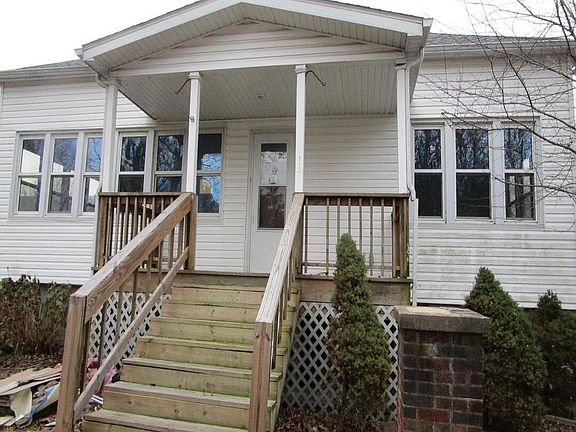 2nd image of 312 N Taft St