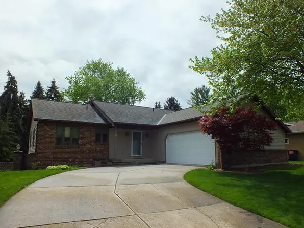 4510 Blackfoot Dr SW, Grandville, MI 49418