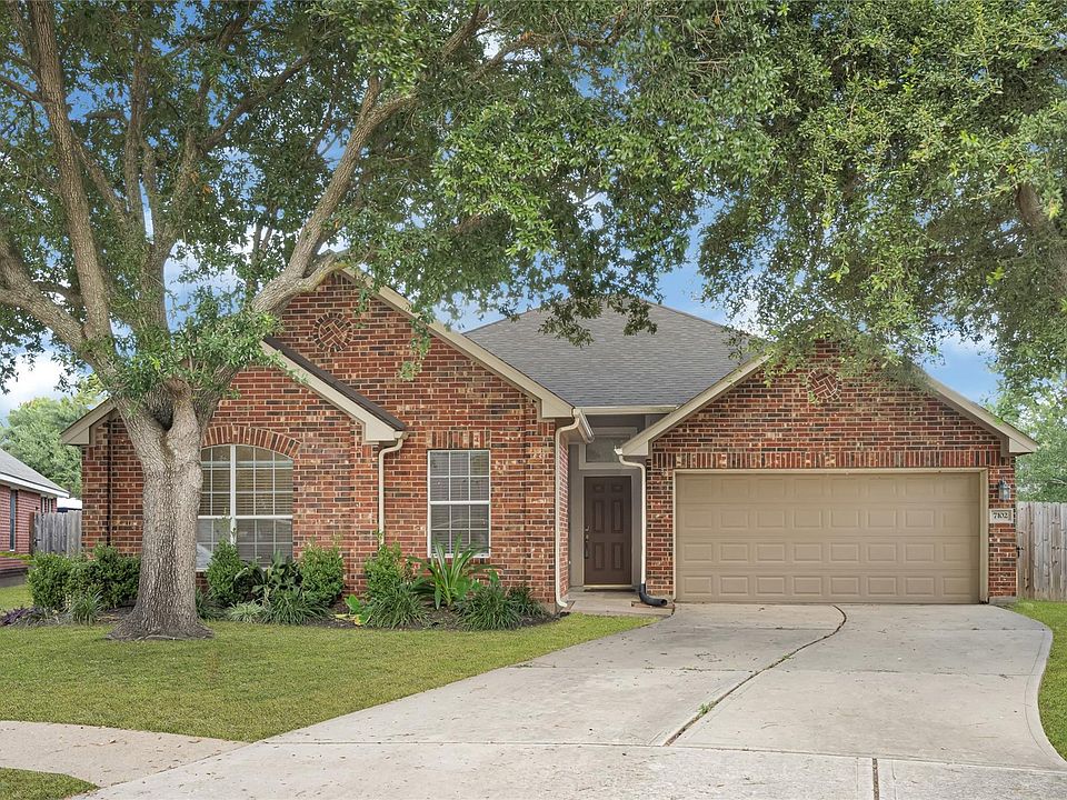 1st image of 7102 Hollow Field Ln