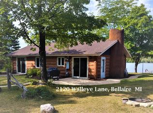 2120 Walleye Ln, Bellaire, MI 49615