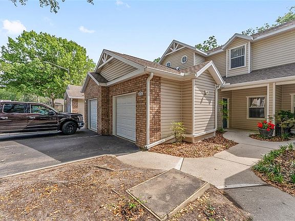 2nd image of 4700 SW Archer Rd #13