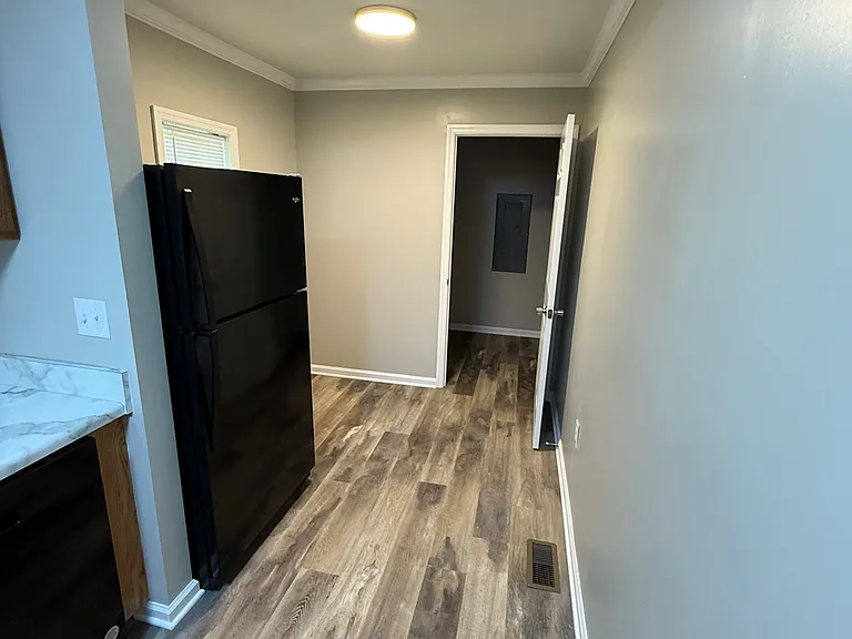 4606 Mountain Crest Dr — Photo 8