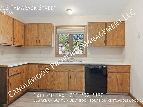 3rd image of 1703 Tamarack St