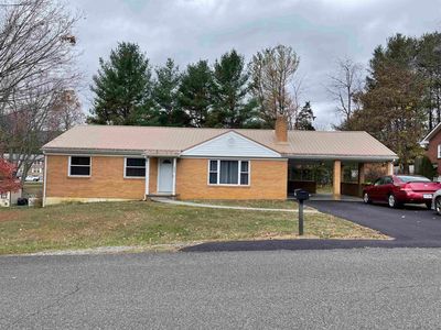 1912 Monte Vista Dr, Pulaski, VA, 24301