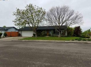 1657 Darwin Ave, Livermore, CA 94550