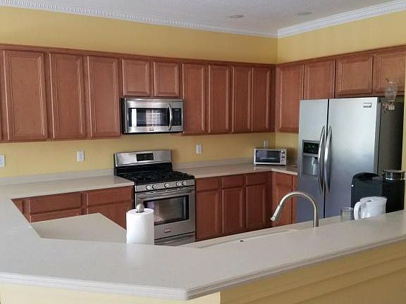3rd image of 8081 Kingswood Way