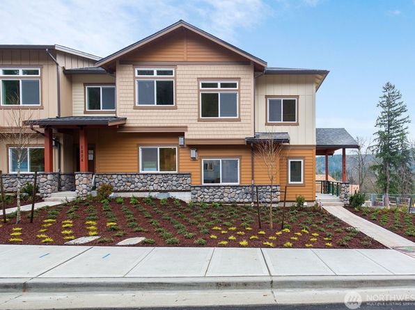 1028 Sunrise Pl SW