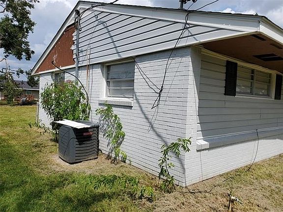 2nd image of 309 Louisiana Ave