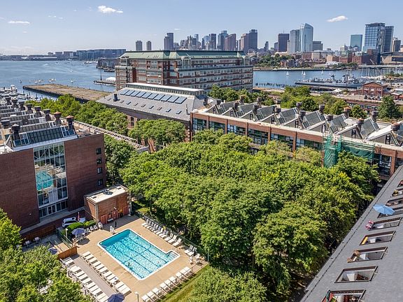 3rd image of 42 8th St APT 1305