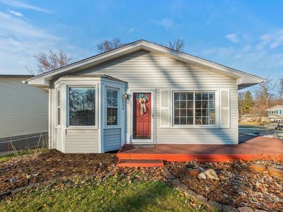 4750 Norway Rd, Waterford, MI, 48328
