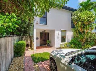 2869 W Trade Ave, Miami, FL 33133
