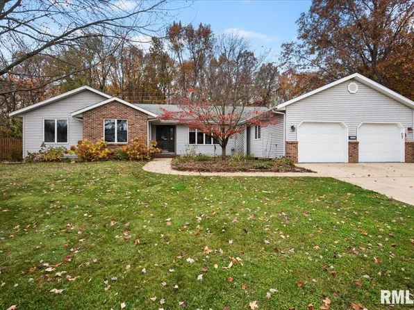 405 Five Forks Dr, Springfield, IL 62711