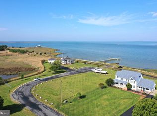 16 Hammock Pointe, Crisfield, MD 21817