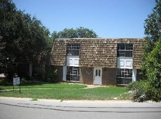 7708 Woodside Hl, Fort Worth, TX 76179