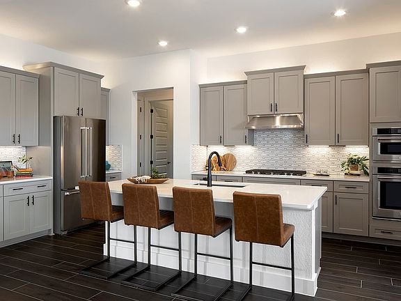 2nd image of 1517 Dancing Oak Ln
