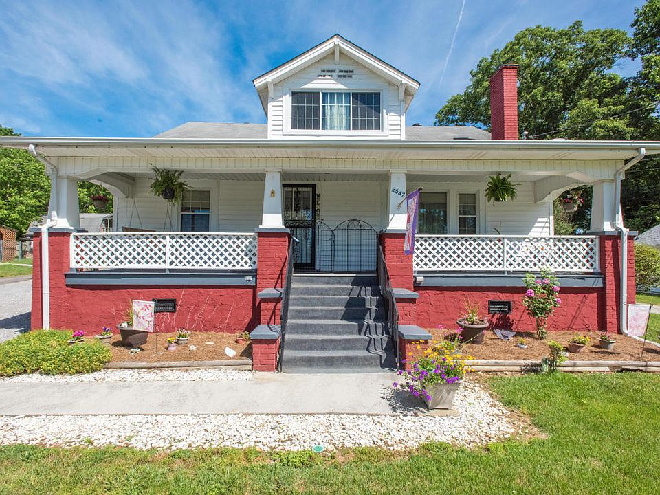 1st image of 2547 Woodrow Dr