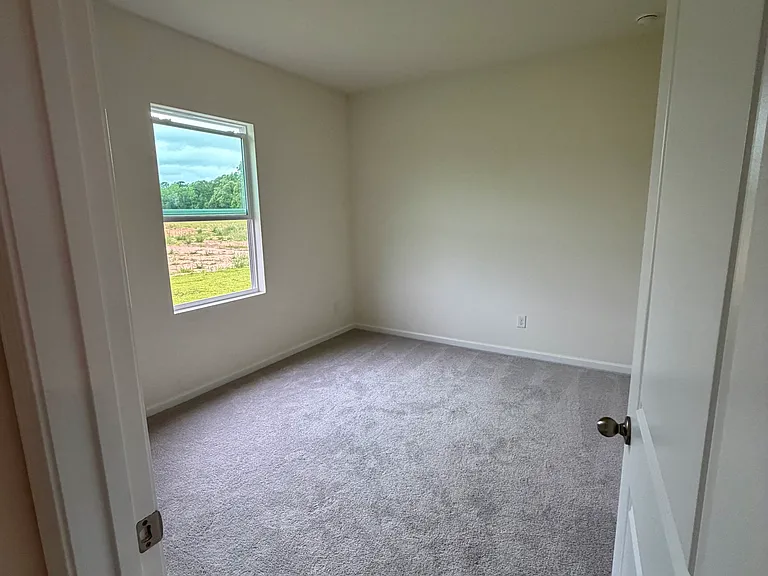 Carriage Wood Cir — Photo 7