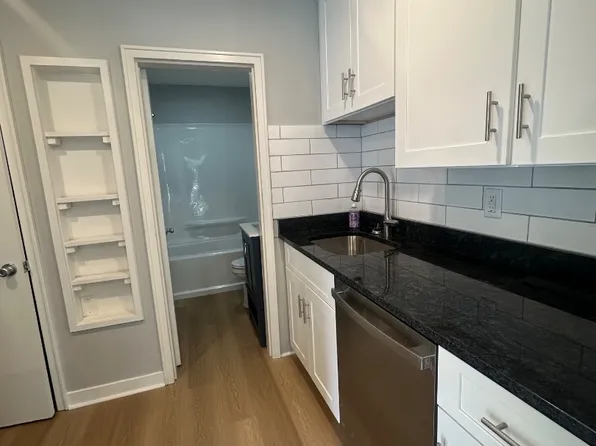 25 Prospect St #27-2, Manchester, NH 03104