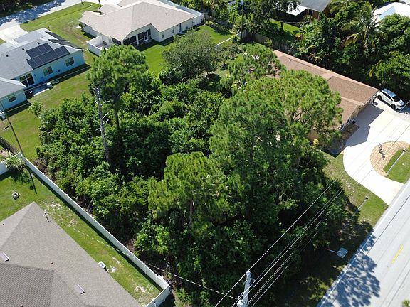 2nd image of 3873 SW Rosser Boulevard