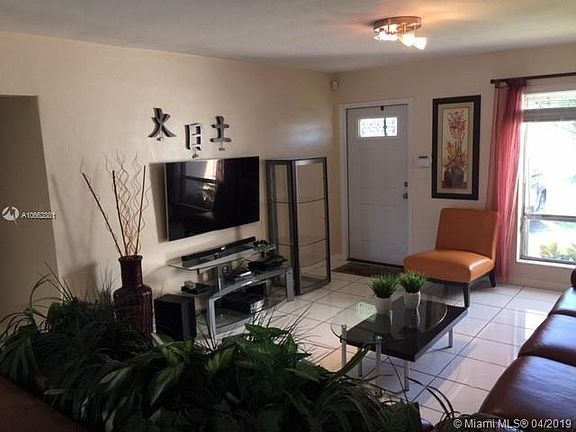 4th image of 12016 SW 110th Street Cir N