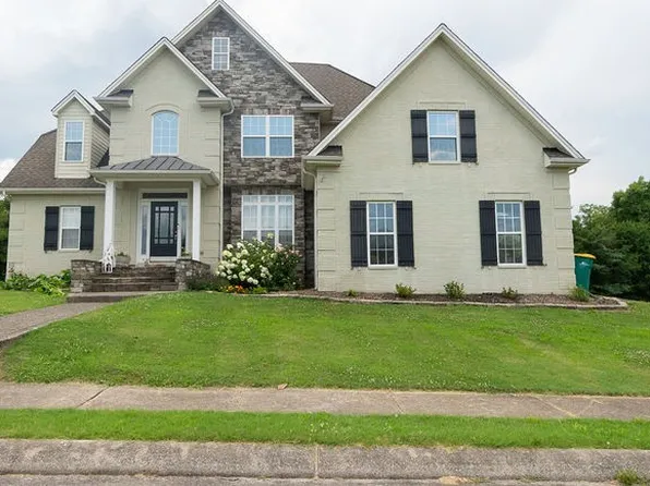 320 Creekside Dr, Lewisburg, TN 37091