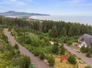 235 Manzanita Dr, Oceanside, OR