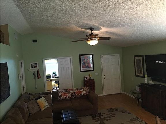 3rd image of 7219 Bellingham Oaks Blvd