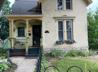 427 S Franklin St, Janesville, WI 53548