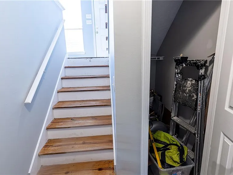 409 Arnold Rd — Photo 33