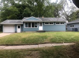 321 Lorene St, Wayland, MI 49348