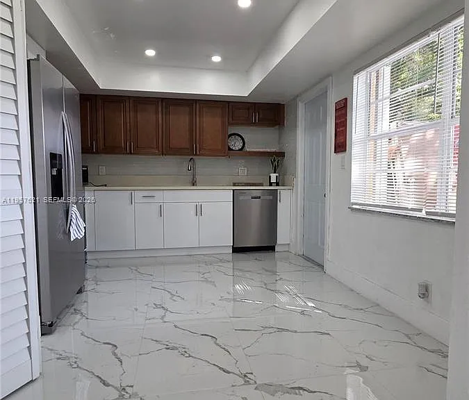 7085 W Sunrise Blvd #7085 — Photo 8