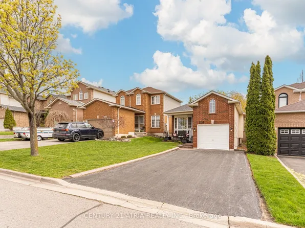 1155 Ridgemount Blvd, Oshawa, ON L1K 2L2