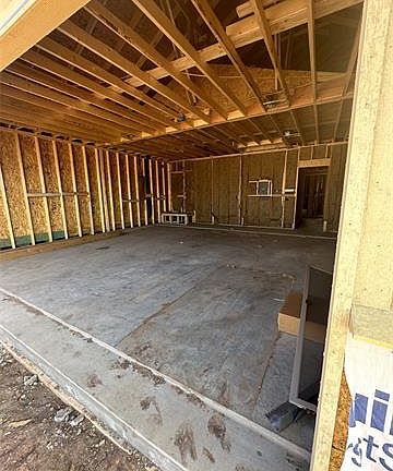 4th image of 7801 Colwood Ct