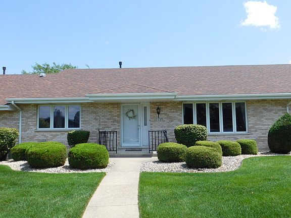 2nd image of 17735 Washington Ct #258