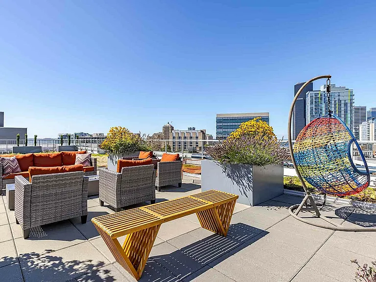 Rooftop Lounge
