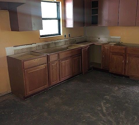 3rd image of 3137 Waldrop Dr