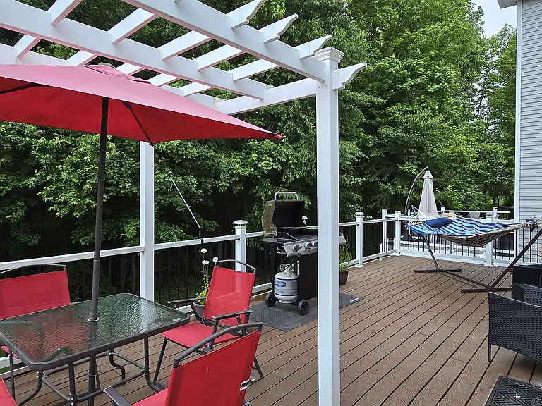 222 Fountayne Ln — Photo 35