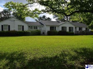 106 S Walton St, Bethune, SC 29009