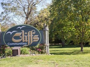 851 Cliffs Dr APT 301-C, Ypsilanti, MI 48198