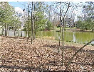 2nd image of 116 Broadwater