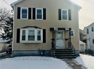 96 Locust St, Bridgeport, CT 06610