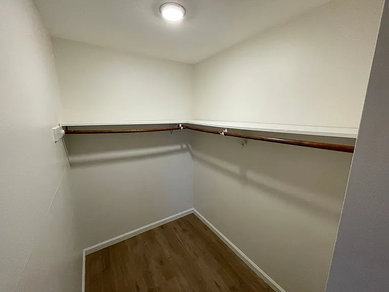 420 Ellwood Beach Dr — Photo 13