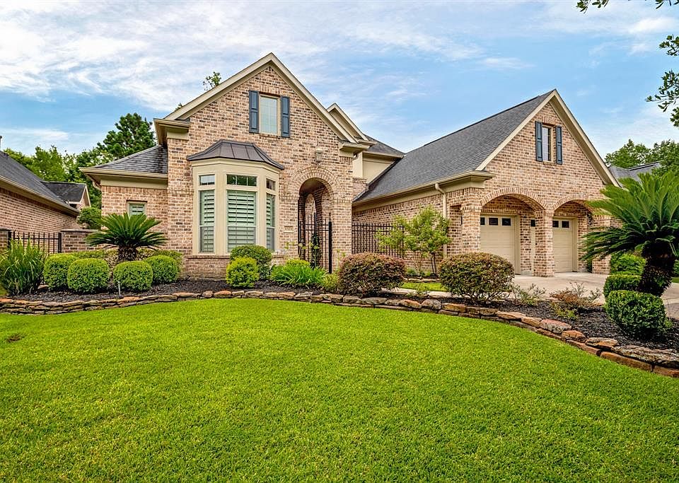 1st image of 1323 Royal Sands Ln