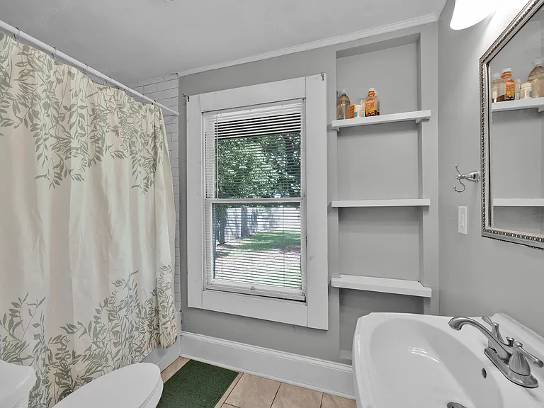 2341 Spring Park Rd — Photo 8