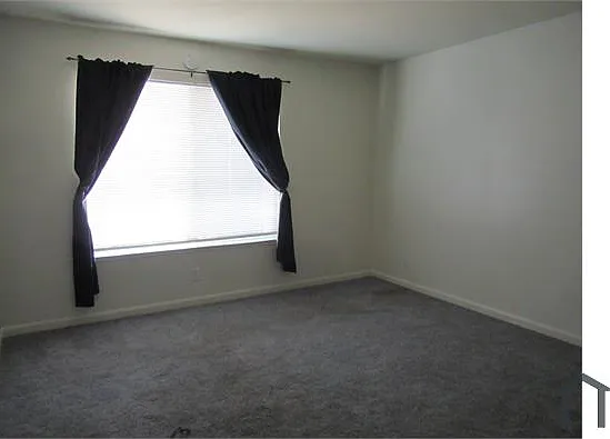 76 Rancho Dr #A — Photo 4